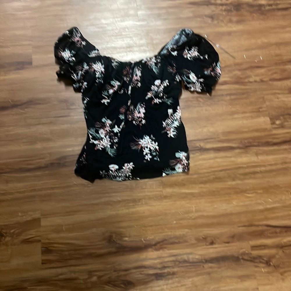 ophelia roe floral top